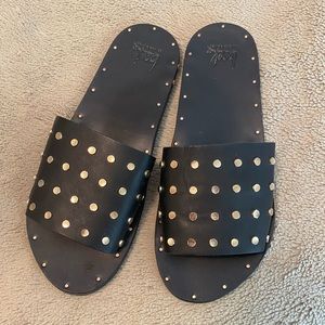 Beek mockingbird sandal